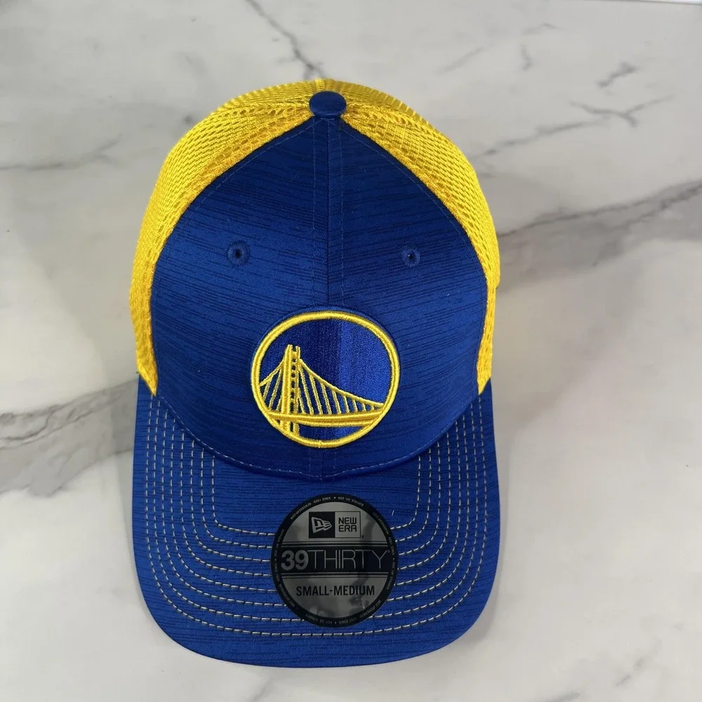 Golden State Warriors Hat Cap Fitted Small Medium Basketball New Era 39Thirty‎